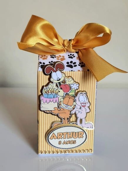 Caixa Milk Garfield