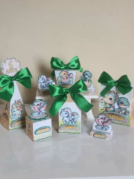 Kit 50 Lembrancinhas de Festa Dinossauro