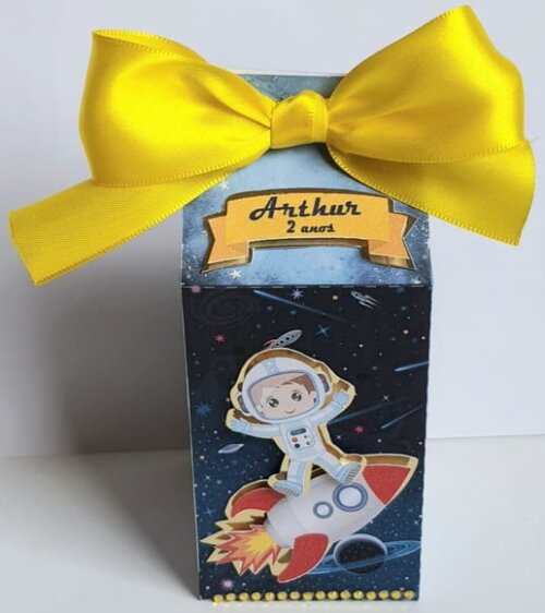 Caixa Milk Astronauta