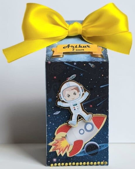 Caixa Milk Astronauta