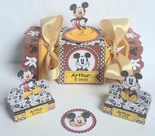 Kit de 50 Lembrancinhas para Festa Mickey