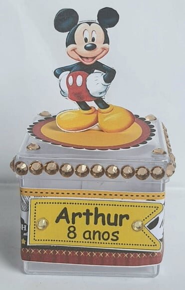 Caixinha Acrílica Personalizada com Tema Mickey