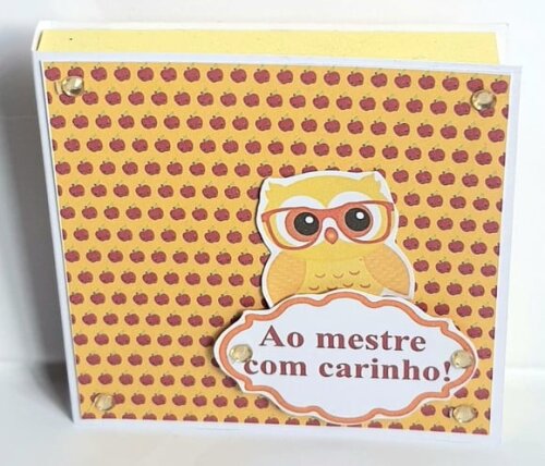 Lembrancinha de Dia dos Professores Porta Post-it