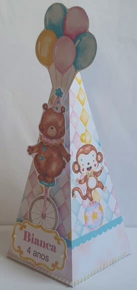 Caixa Cone/pirâmide Circo