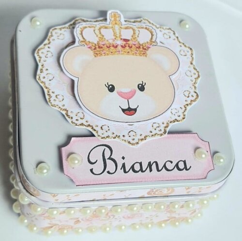 Latinha Ursa Princesa Rosa