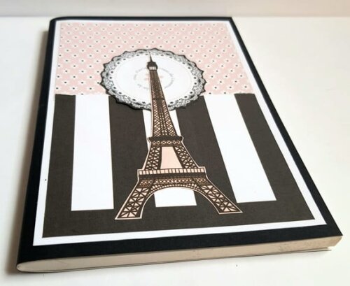 Caderno brochura tamanho A5 com tema Paris