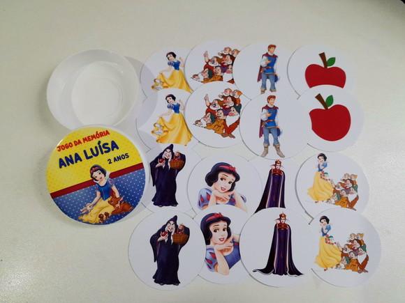 Jogo da Memória na Latinha Plástica Branca de Neve