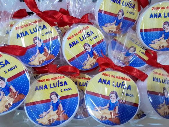 Jogo da Memória na Latinha Plástica Branca de Neve