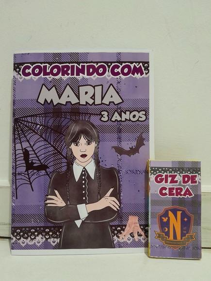 Kit de Colorir Wandinha Adams