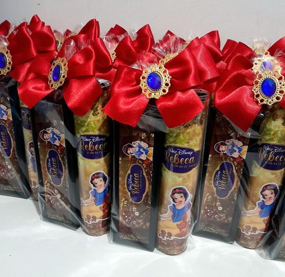 Kit de Lembrancinha Dominó e Varetas Branca de Neve