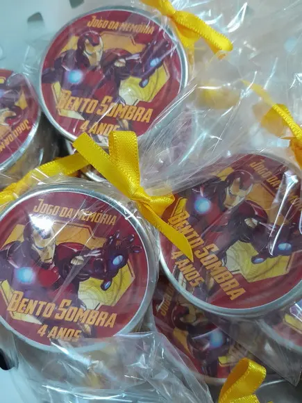 Jogo da Memória Latinha Plástica Homem de Ferro Vingadores