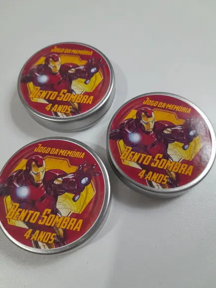 Jogo da Memória Latinha Plástica Homem de Ferro Vingadores