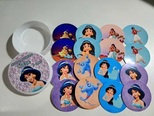 Jogo da Memória na Latinha (plástica) Princesa Jasmine