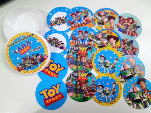 Jogo da Memória na Latinha (plástica) Toy Story
