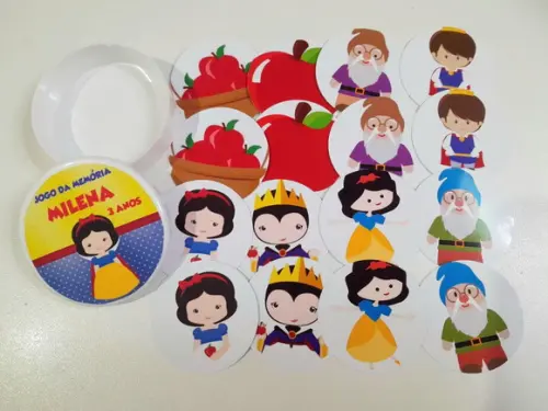Jogo da Memória na Latinha Plástica Branca de Neve Cute