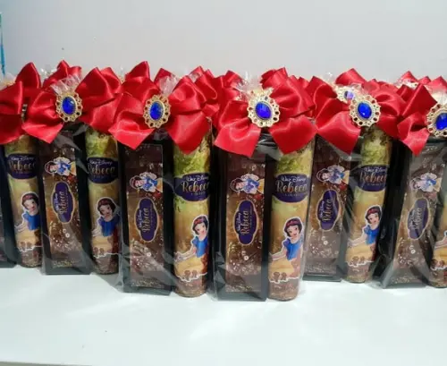 Kit de Lembrancinha Dominó e Varetas Branca de Neve