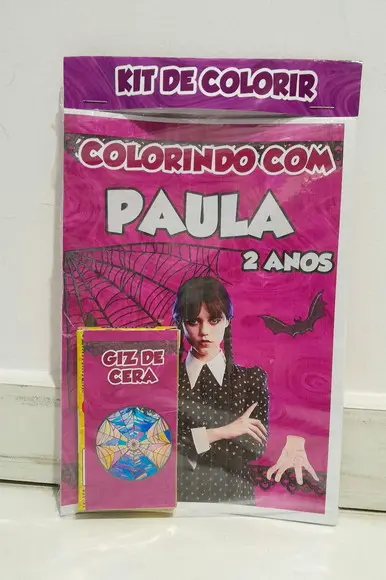 Kit de Colorir Wandinha Adams