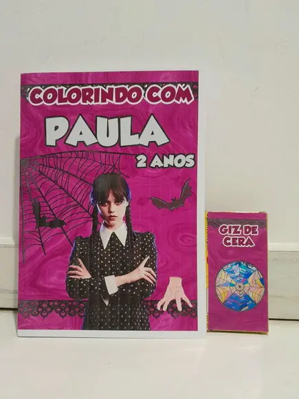 Kit de Colorir Wandinha Adams