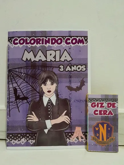 Kit de Colorir Wandinha Adams