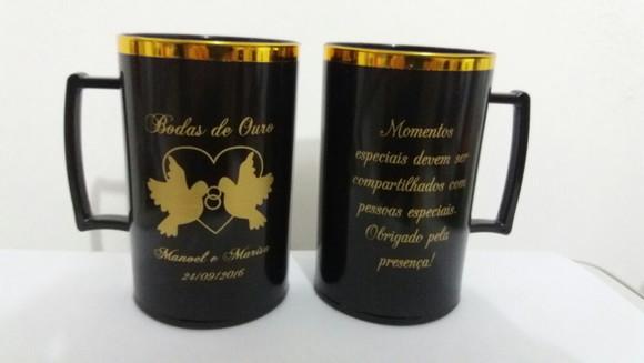 Caneca Acrílica de 300 ml com Borda Metalizada Personalizada