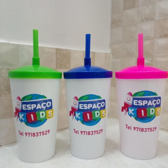 Copo Shake Twister 500 ml e Personalização Colorida