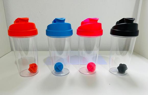 Shaikeira 700 ml Lisa ( sem Personalização )