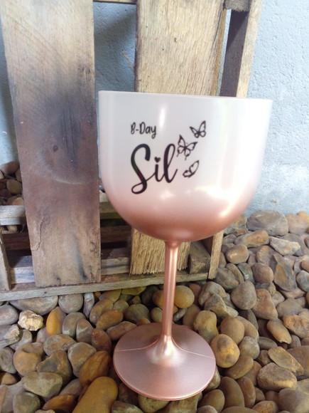 Taça de Gin Degrade Personalizada para Festas