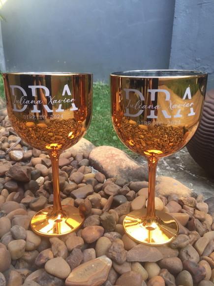 Taça de Gin Metalizada e Personalizada para Bodas