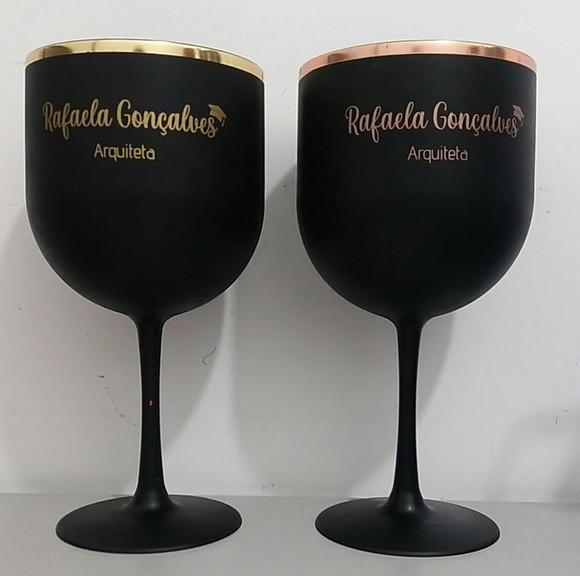 Taça de Gin Preto Fosco Personalizada Ecom Borda Metalizada