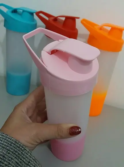 Garrafa Acqua Bio Degrade Lisa sem Personalização com Tampa