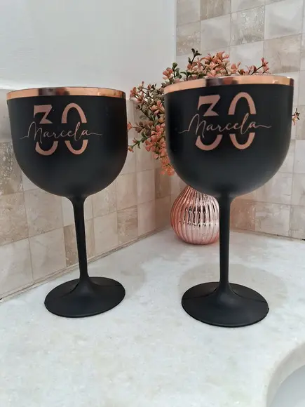 Taça Gin Preto Fosco com Borda Personalizada Formatura