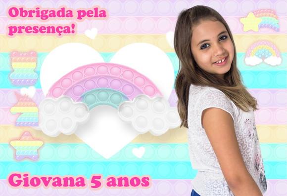 20 Foto Imã Personalizado + 6 Totens 18cm