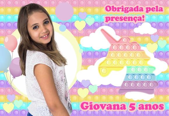 20 Foto Imã Personalizado + 6 Totens 18cm