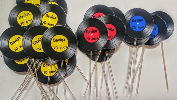 Toppers Com Astes Para Doces 4cm Kit Com 100