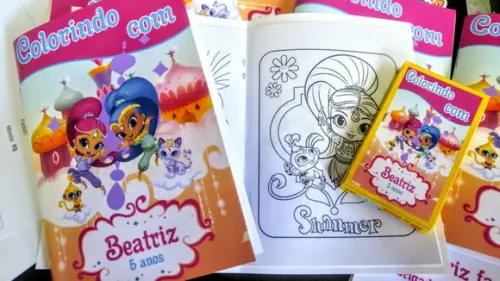 Livrinho Revista Para Colorir + Giz De Cera Personalizados