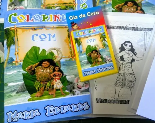 Livrinho Revista Para Colorir + Giz De Cera Moana