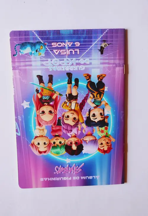 Álbum com Figurinhas Guerreiras Kpop Desenho Colorir Huntrix