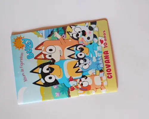 Álbum de Figurinhas e Desenhos para Colorir BLUEY e Bingo