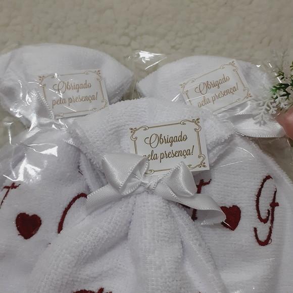 15 Lembranças de Casamento Toalha Bordada Personalizada