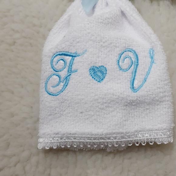 15 Lembranças de Casamento Toalha Bordada Personalizada