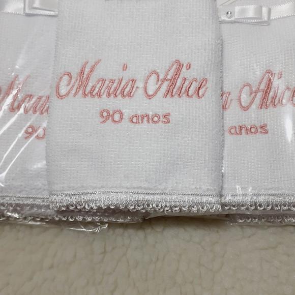 15 Lembrancinha Aniversário 90 Anos Toalha Bordada