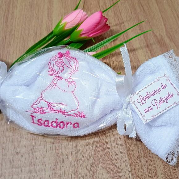 15 Lembrancinha de Batizado Personalizada Toalha Bordada