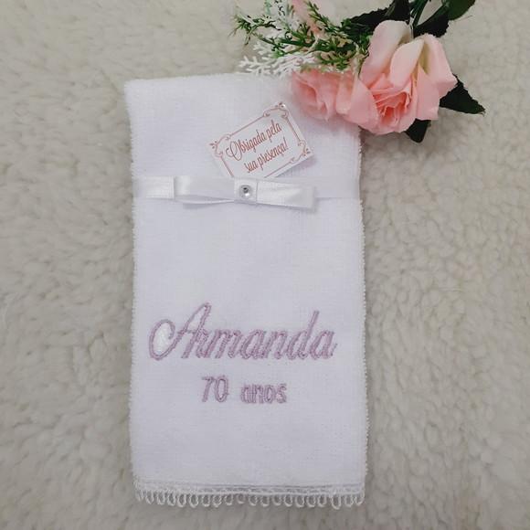15 Lembrancinhas Aniversário 70 Anos Toalha Bordada
