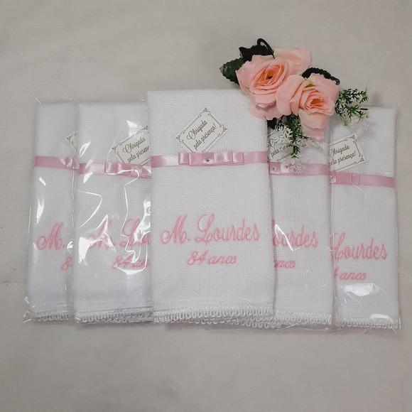 15 Lembrancinhas de Aniversário Personalizada Toalha Bordada