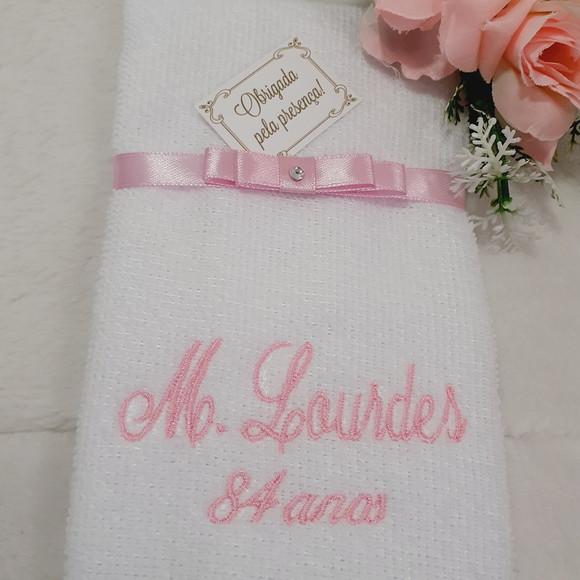 15 Lembrancinhas de Aniversário Personalizada Toalha Bordada