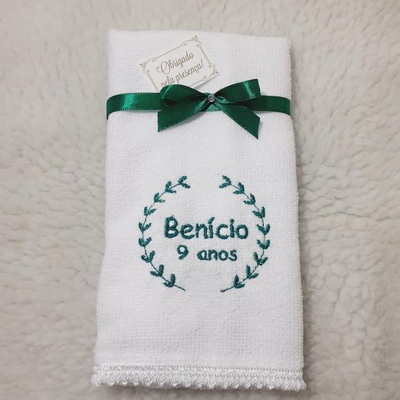15 Lembrancinhas de Aniversário Toalha Bordada Personalizada