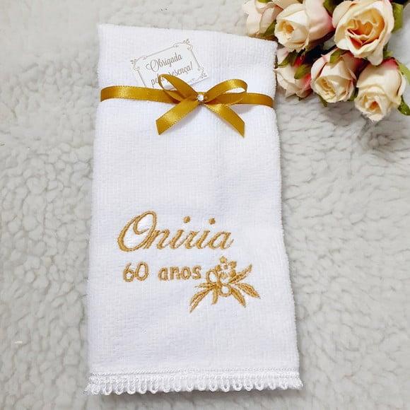 50 Lembrancinha de Aniversário 60 Anos Toalha Bordada
