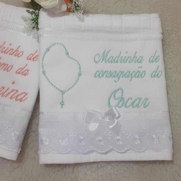 Lembrança Convite Padrinho Madrinha Batizado Toalha Bordada