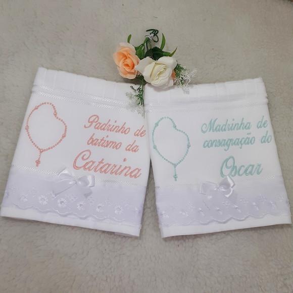 Lembrança Convite Padrinho Madrinha Batizado Toalha Bordada