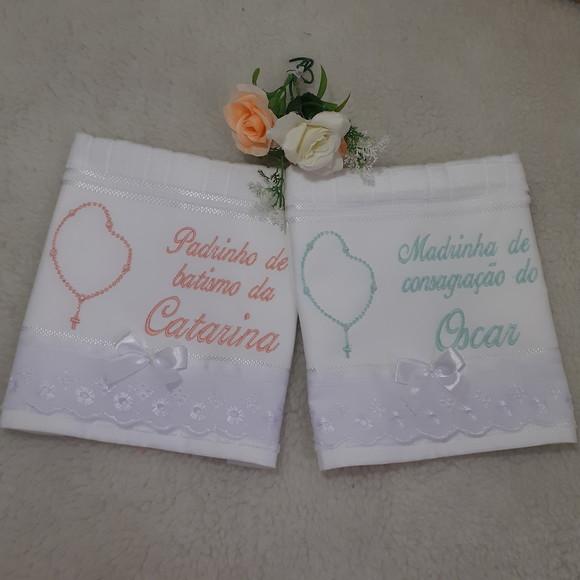 Toalha Bordada Presente Padrinhos de Batismo